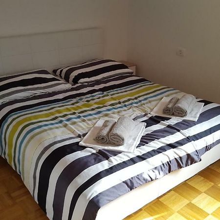 Apartment Sani Koper Buitenkant foto
